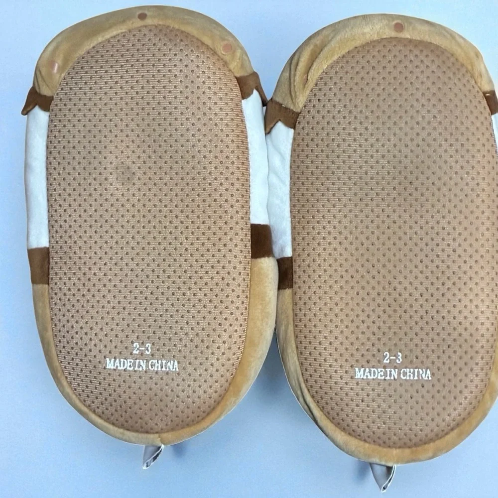 Squishmallows Brown and White Kids Slippers Size: 2 - 3